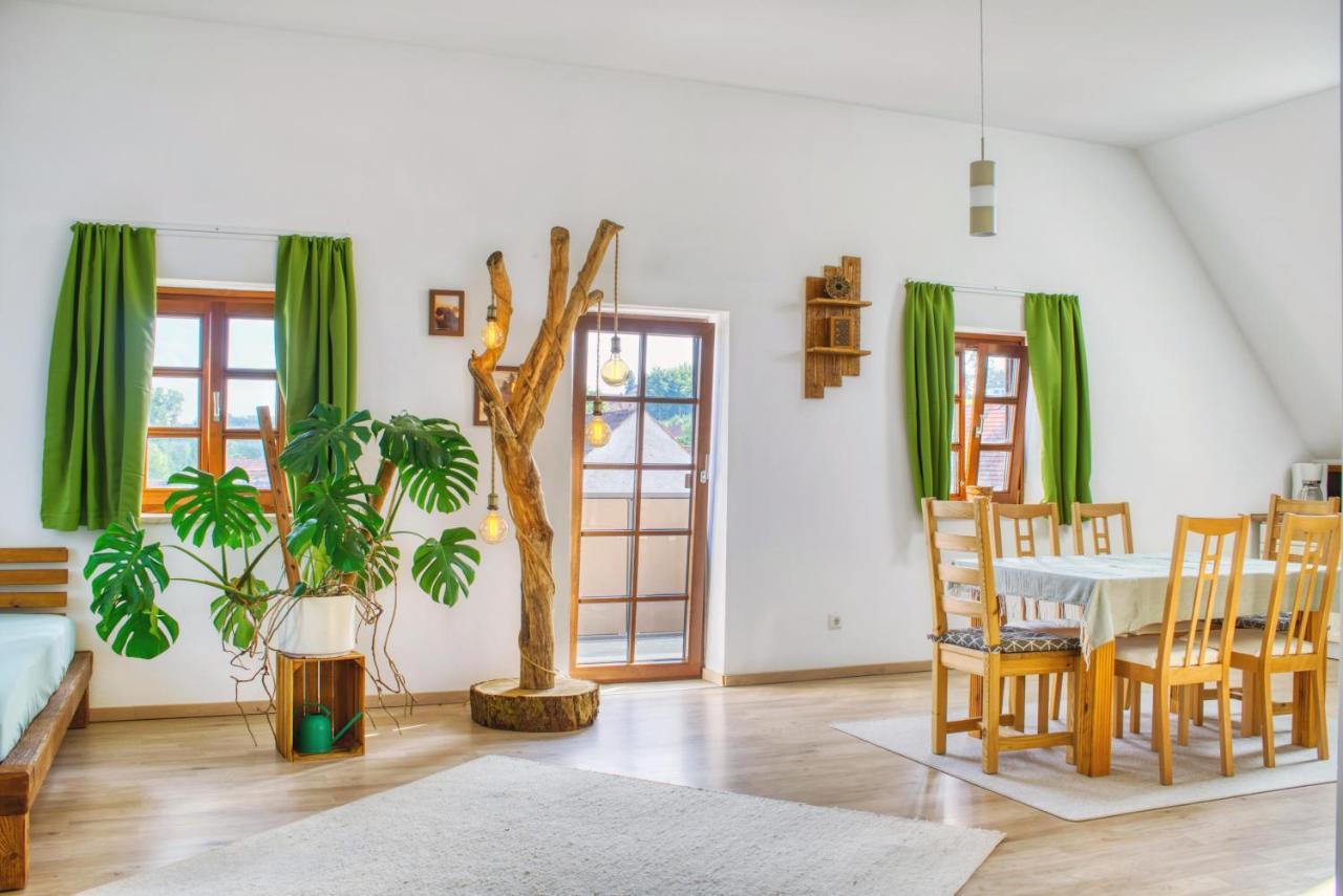 Luxus Apartment! Kueche, Balkon, Netflix, Parkplatz - 8 Personen Ilmmunster Esterno foto